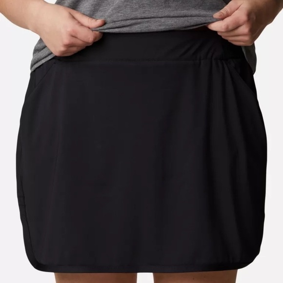 NWT Columbia Women's Black Skort - Picture 8 of 15